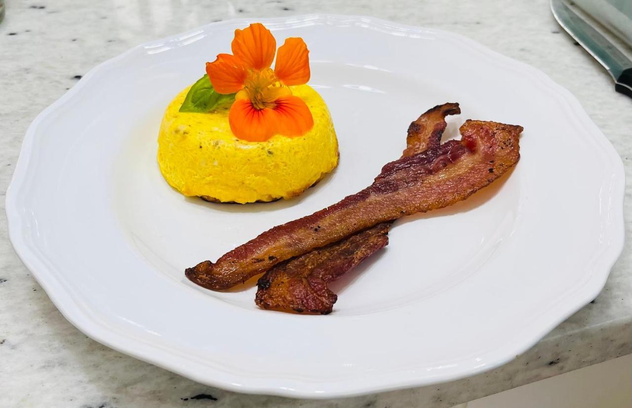 وينونا Carriage House Bed & Breakfast المظهر الخارجي الصورة