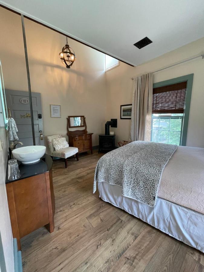وينونا Carriage House Bed & Breakfast المظهر الخارجي الصورة