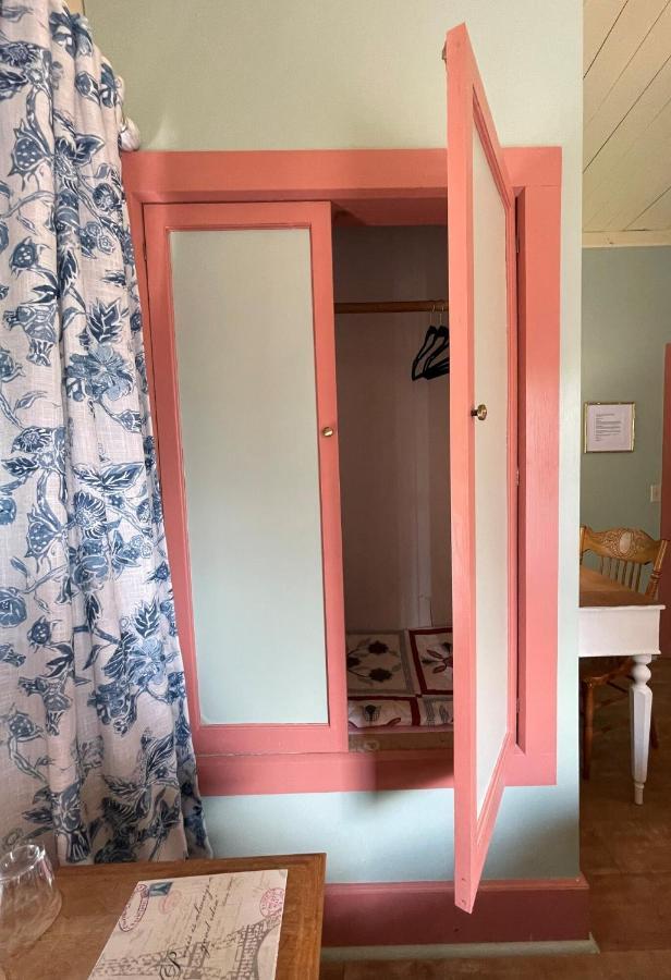 وينونا Carriage House Bed & Breakfast المظهر الخارجي الصورة