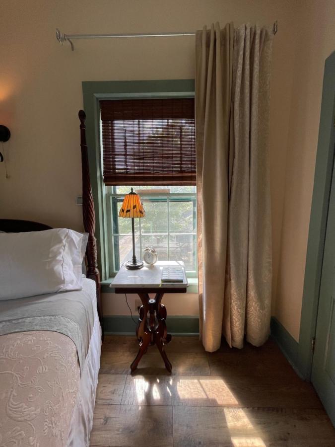 وينونا Carriage House Bed & Breakfast المظهر الخارجي الصورة