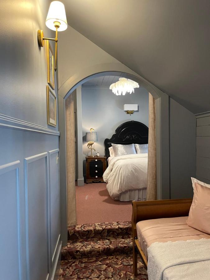 وينونا Carriage House Bed & Breakfast المظهر الخارجي الصورة