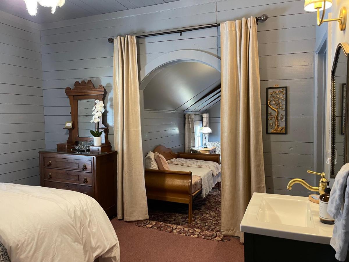 وينونا Carriage House Bed & Breakfast المظهر الخارجي الصورة