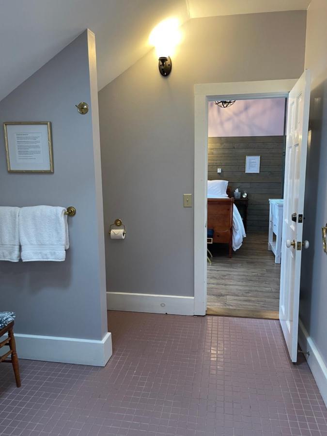 وينونا Carriage House Bed & Breakfast المظهر الخارجي الصورة