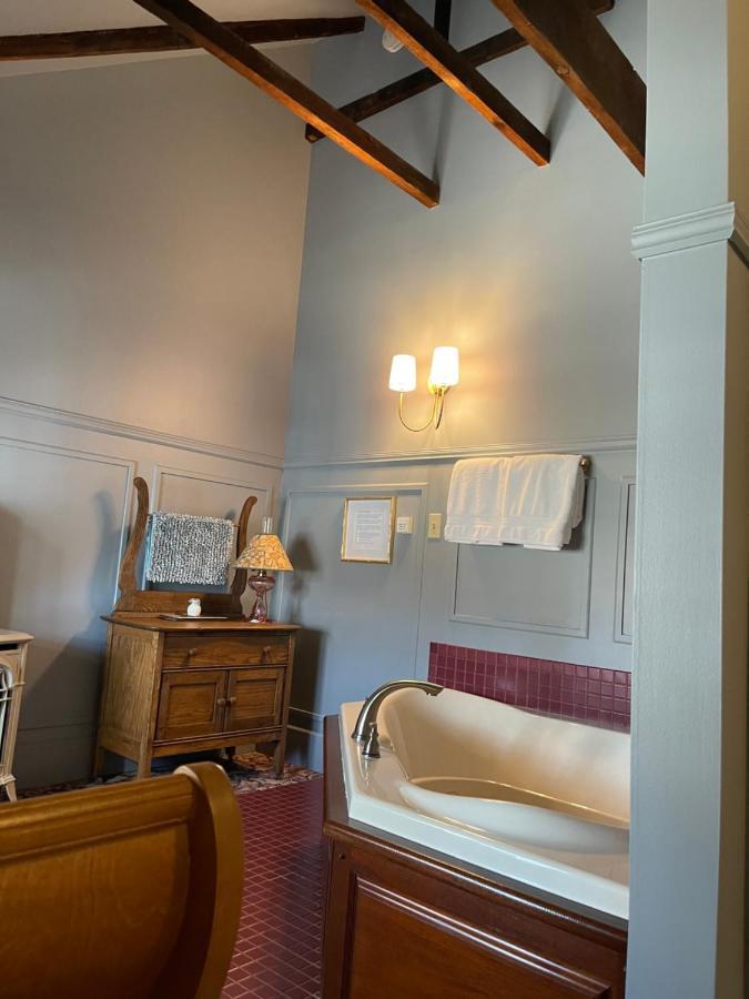 وينونا Carriage House Bed & Breakfast المظهر الخارجي الصورة