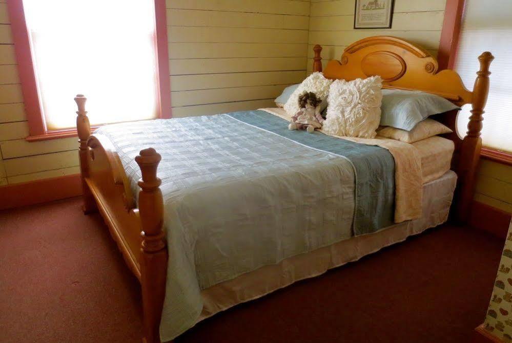 وينونا Carriage House Bed & Breakfast المظهر الخارجي الصورة