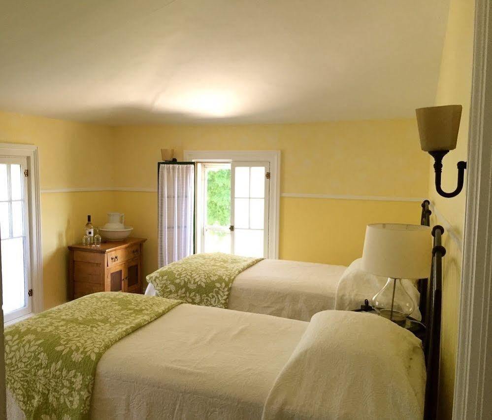 وينونا Carriage House Bed & Breakfast المظهر الخارجي الصورة