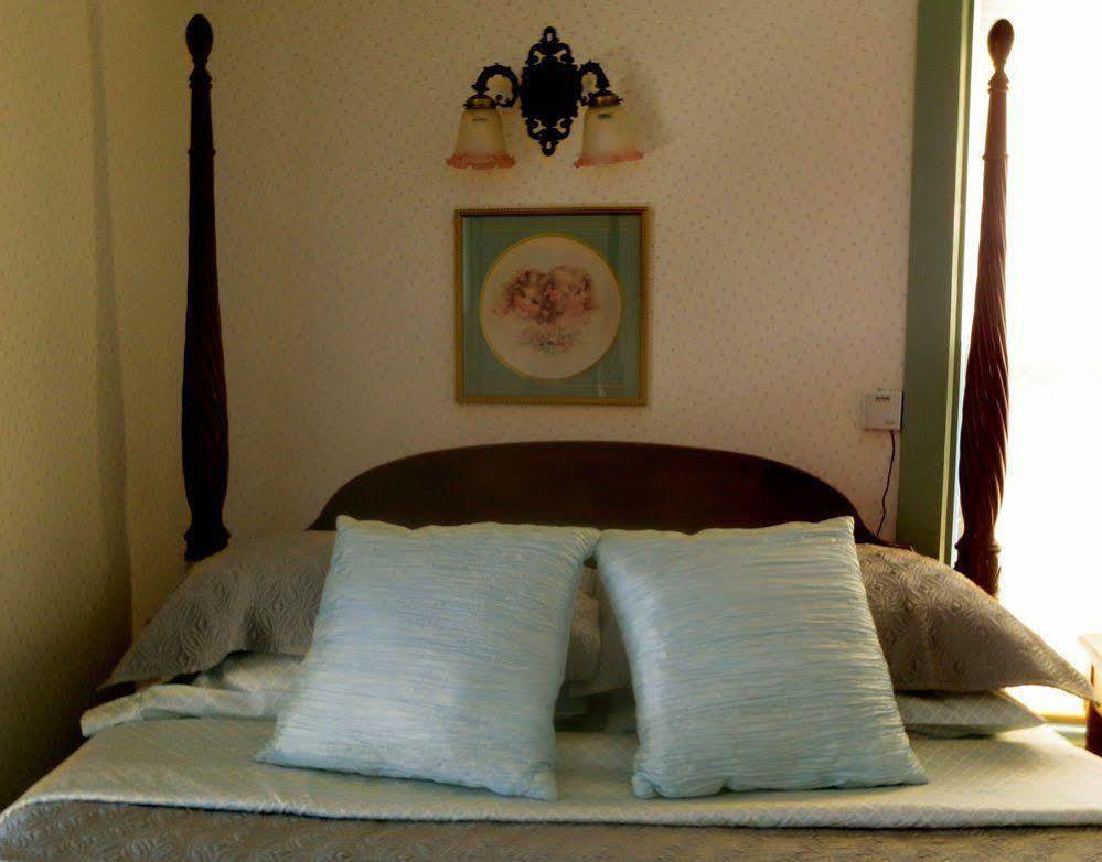 وينونا Carriage House Bed & Breakfast المظهر الخارجي الصورة