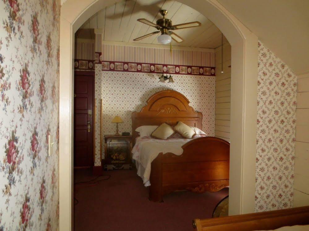 وينونا Carriage House Bed & Breakfast المظهر الخارجي الصورة